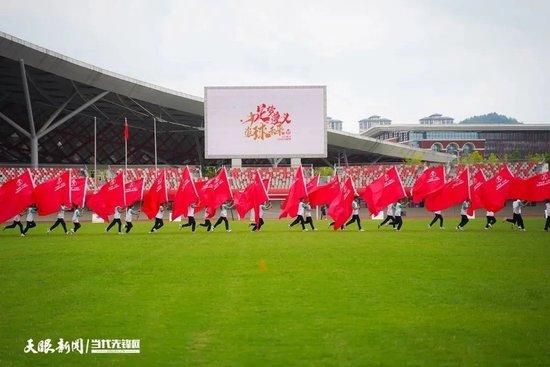 这个世界像摆酒席，华而不实的奢侈品太多。